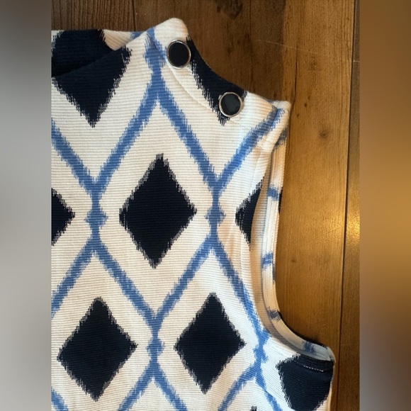 Talbots Petite SP Diamond Print Sleeveless Knit Top Blue White Classic Chic - Picture 5 of 7